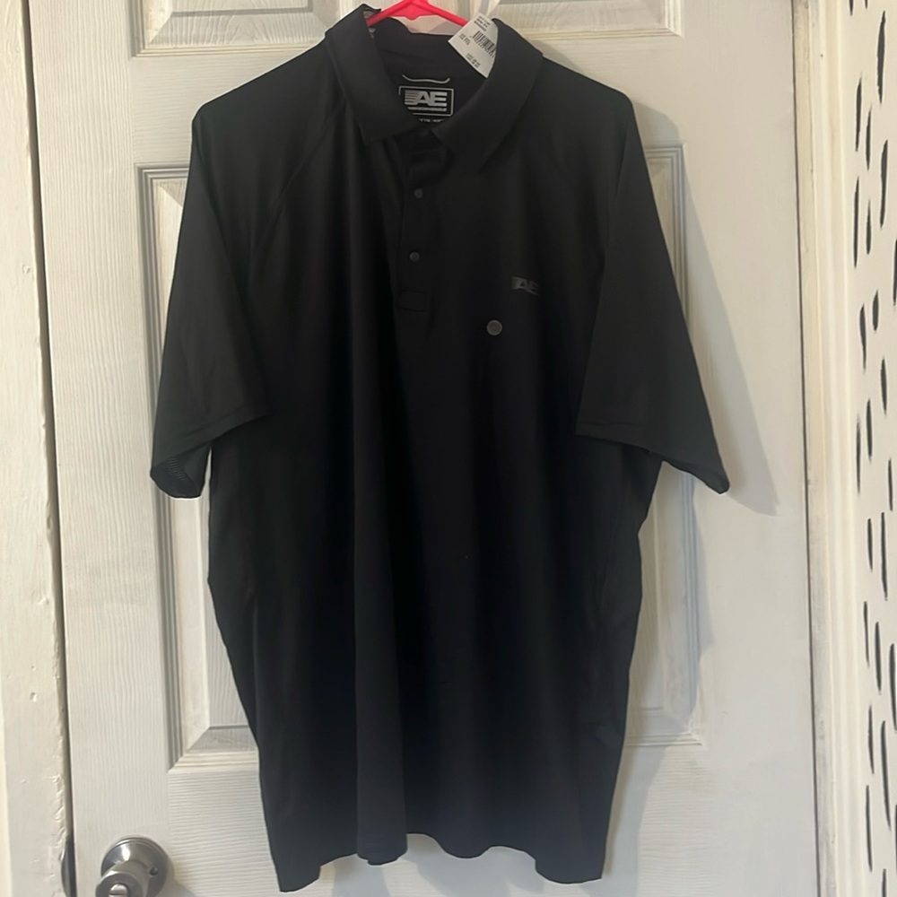 American Eagle training polo. Size XXL